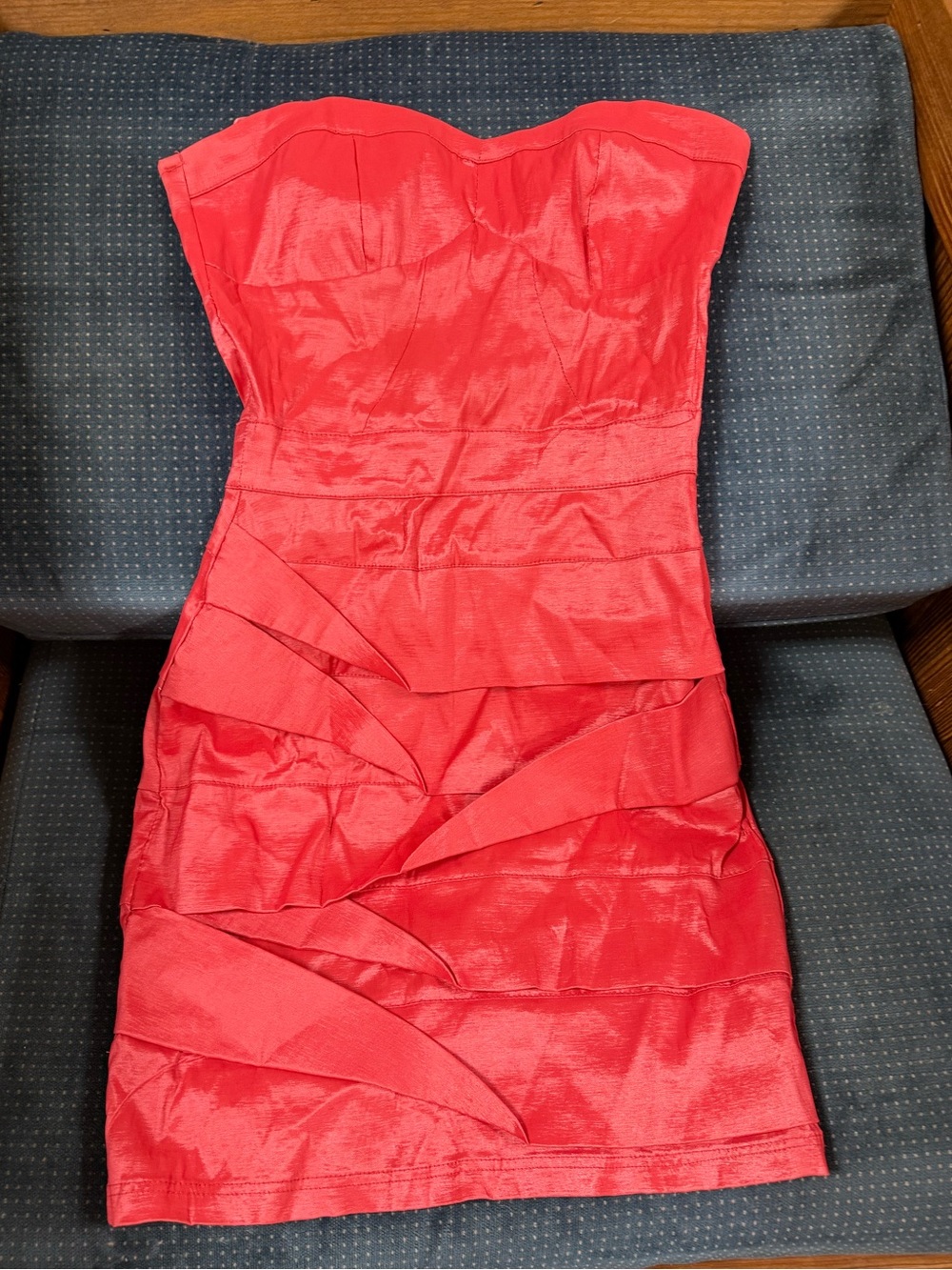 Hot Gal Coral Strapless Mini Dress size small